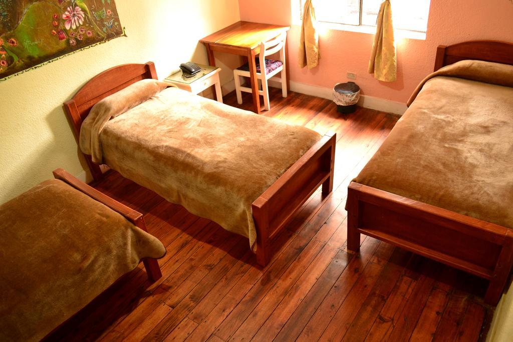 קיטו Hostal Loro Verde מראה חיצוני תמונה