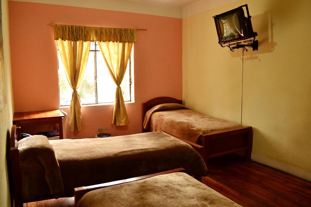קיטו Hostal Loro Verde מראה חיצוני תמונה